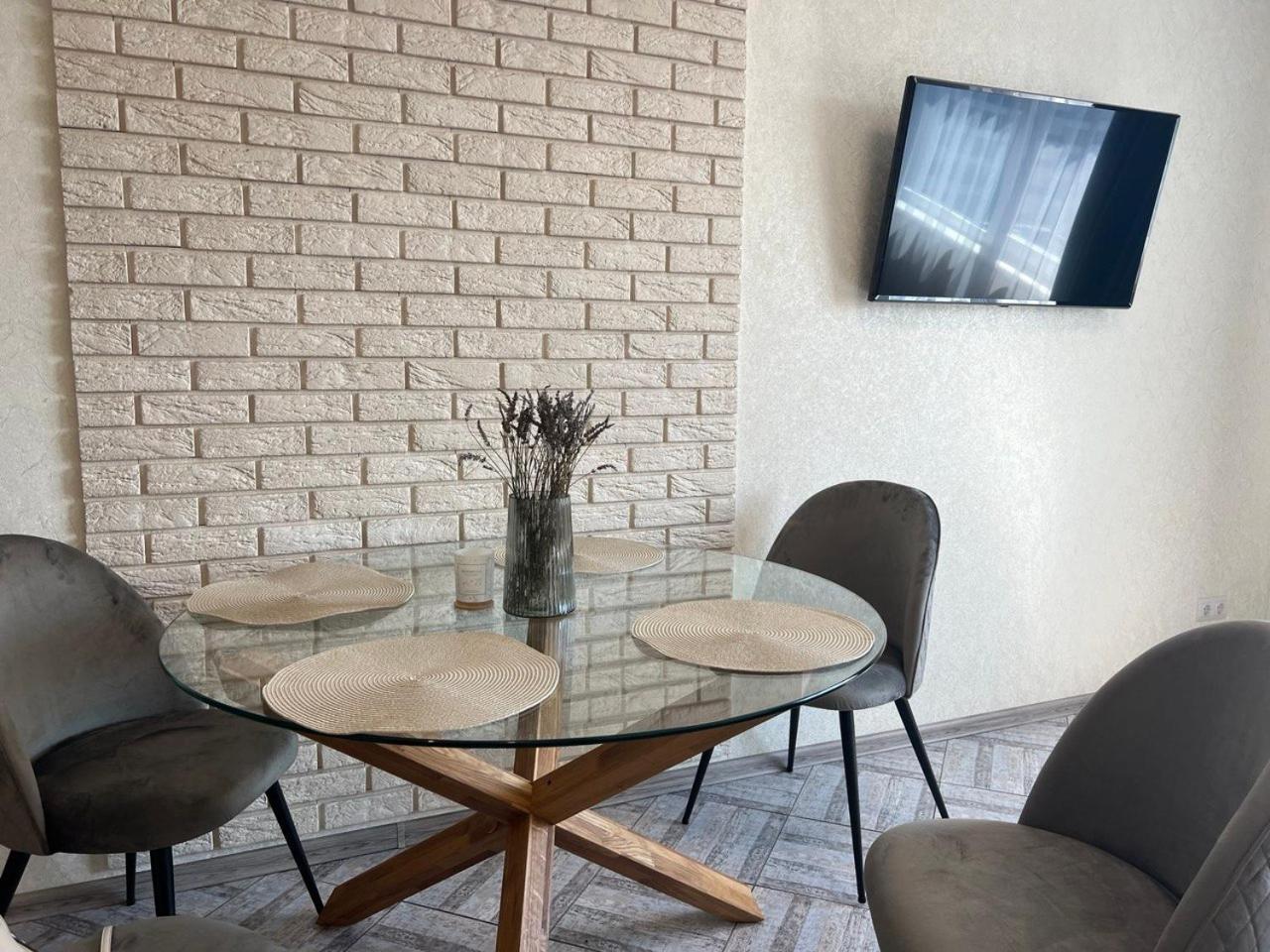 Apartments Vip Avalon Lviv Kültér fotó