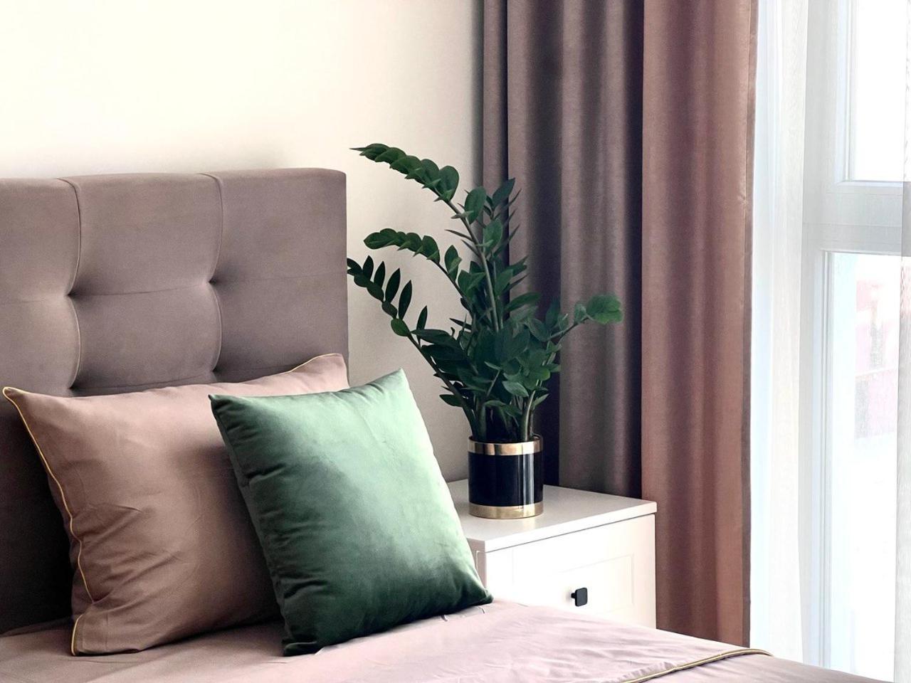 Apartments Vip Avalon Lviv Kültér fotó
