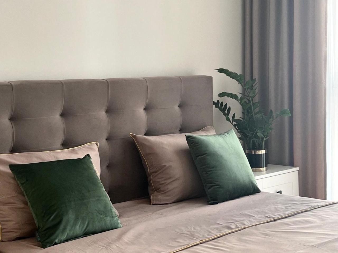 Apartments Vip Avalon Lviv Kültér fotó